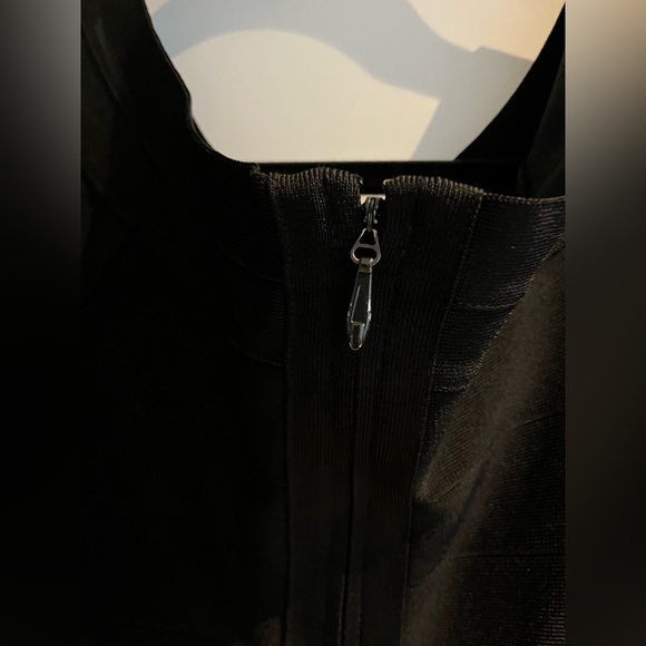 Bebe Long Sleeve Bandage Dress - Picture 5 of 10